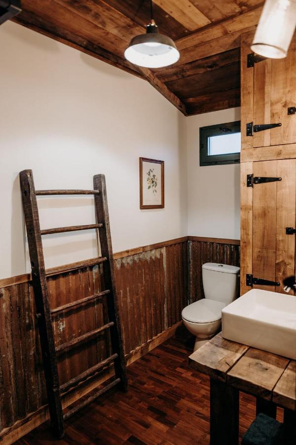La Ferme Du Pont De Maumy, Cabane Au Bord De L'Etang Et Bain Nordique Busserolles Ngoại thất bức ảnh